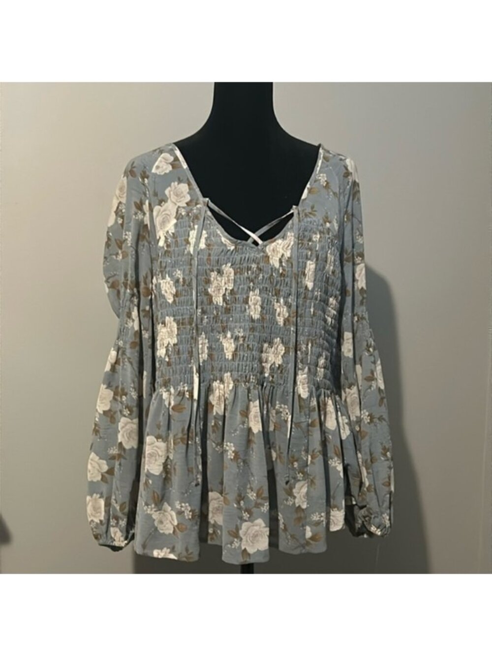 American Eagle Outfitters Small top  E
